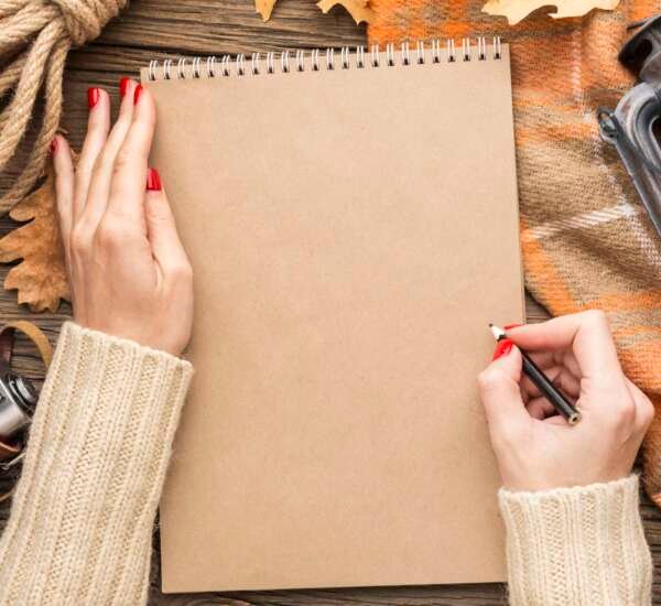 Noted Sketchbook-тонирани листови